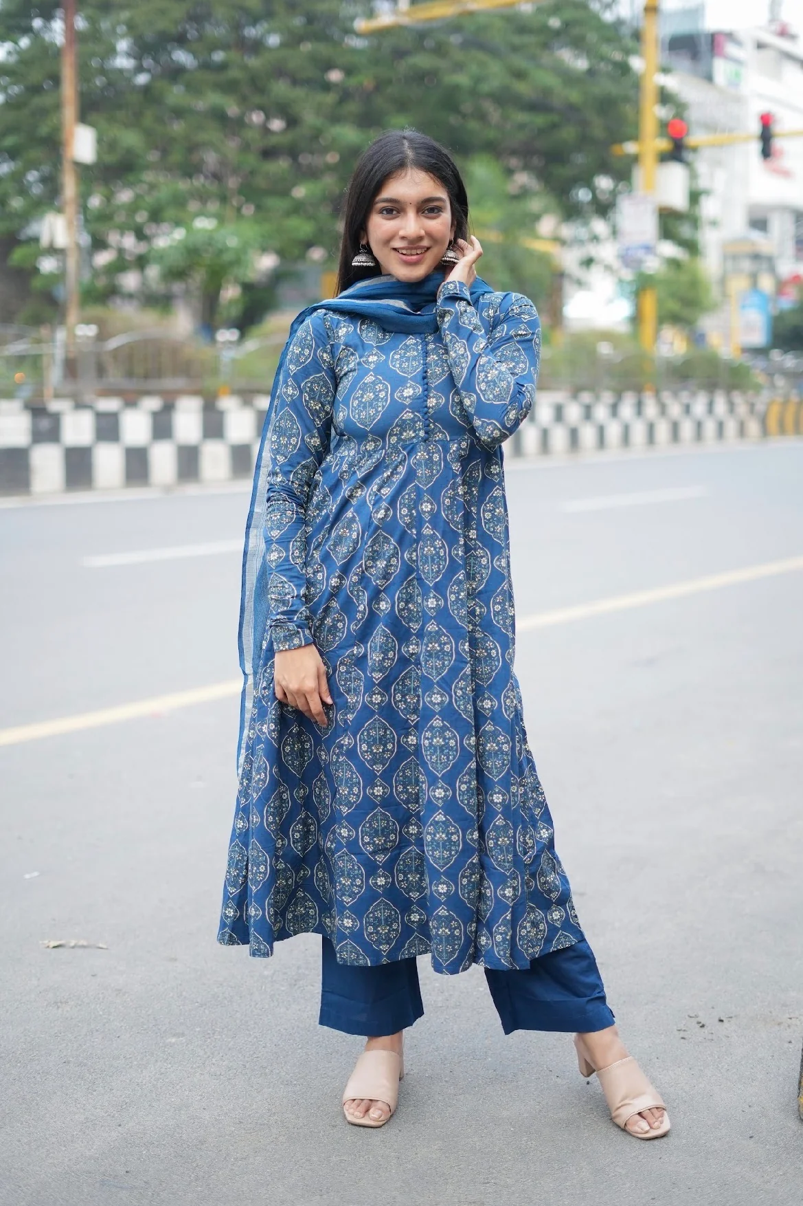 Shwetha-Indigo - Image 5