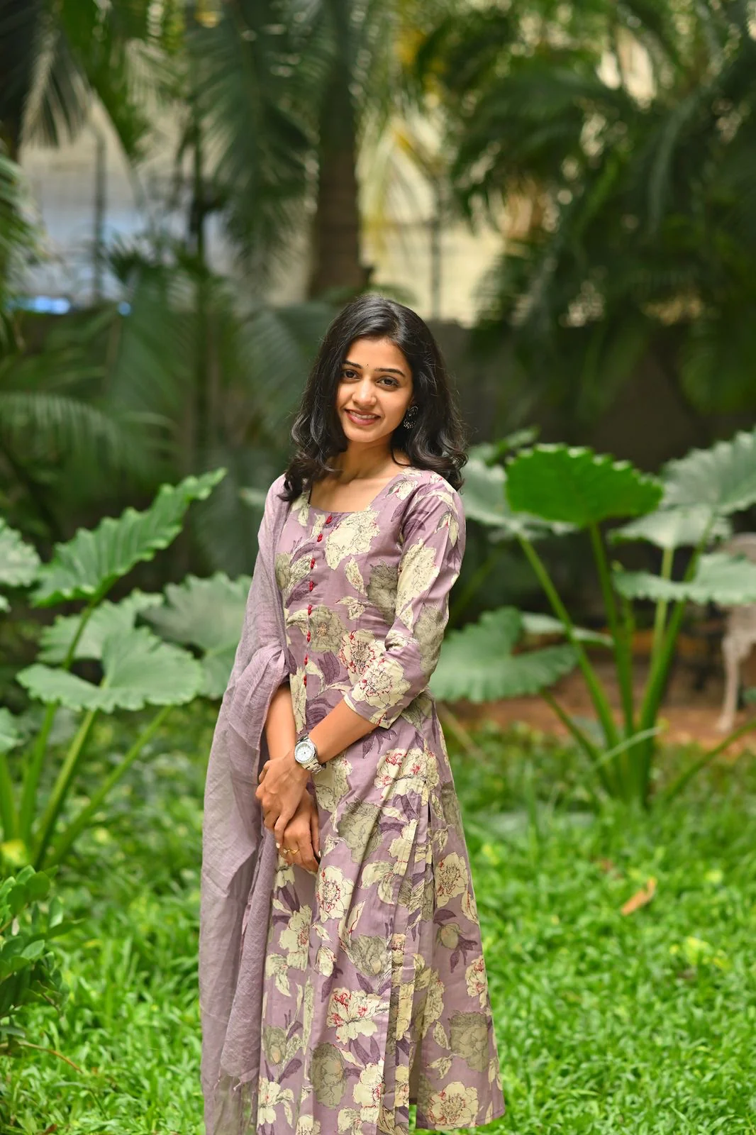 SURABHI-straight
