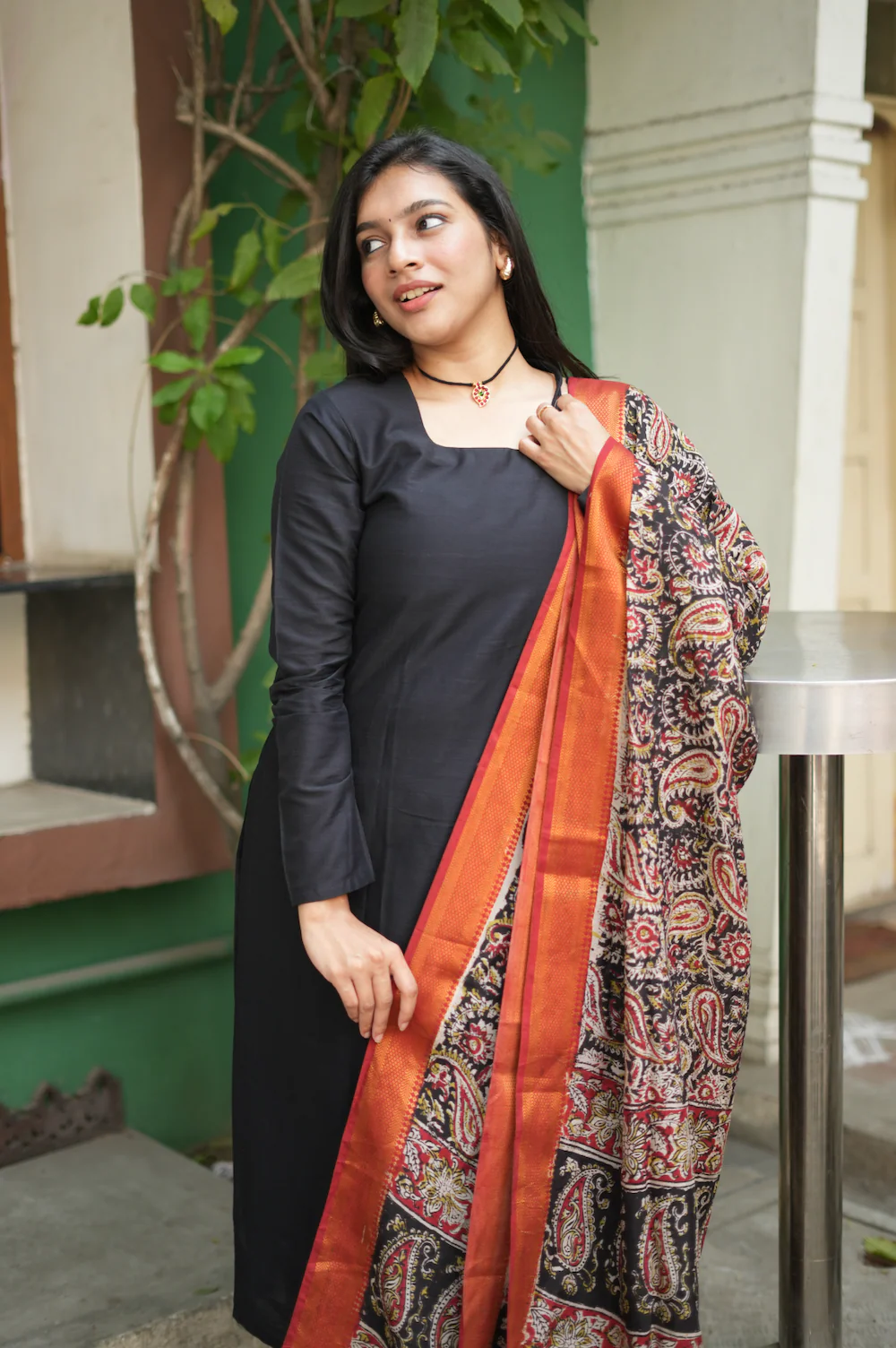 Tanya - Black - Image 4