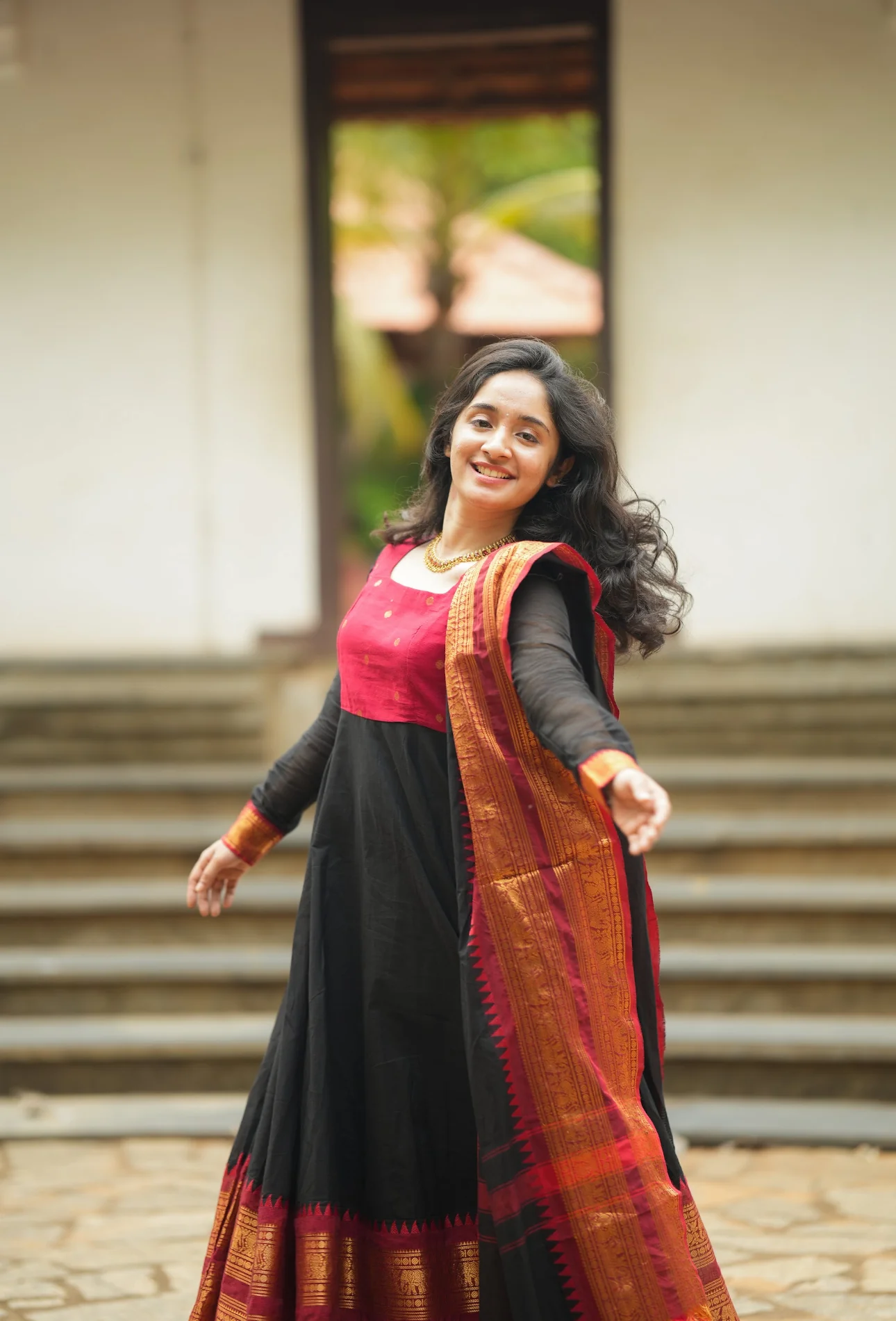 Damini-Red - Image 2