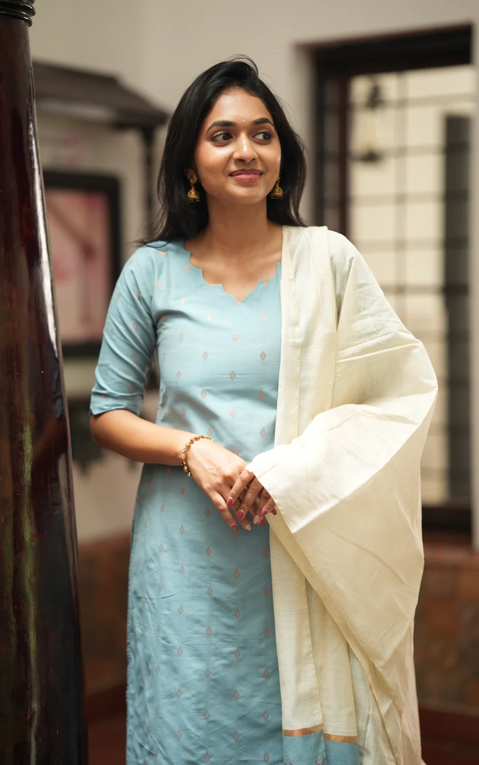 VAISHALI-BLUE - Image 2