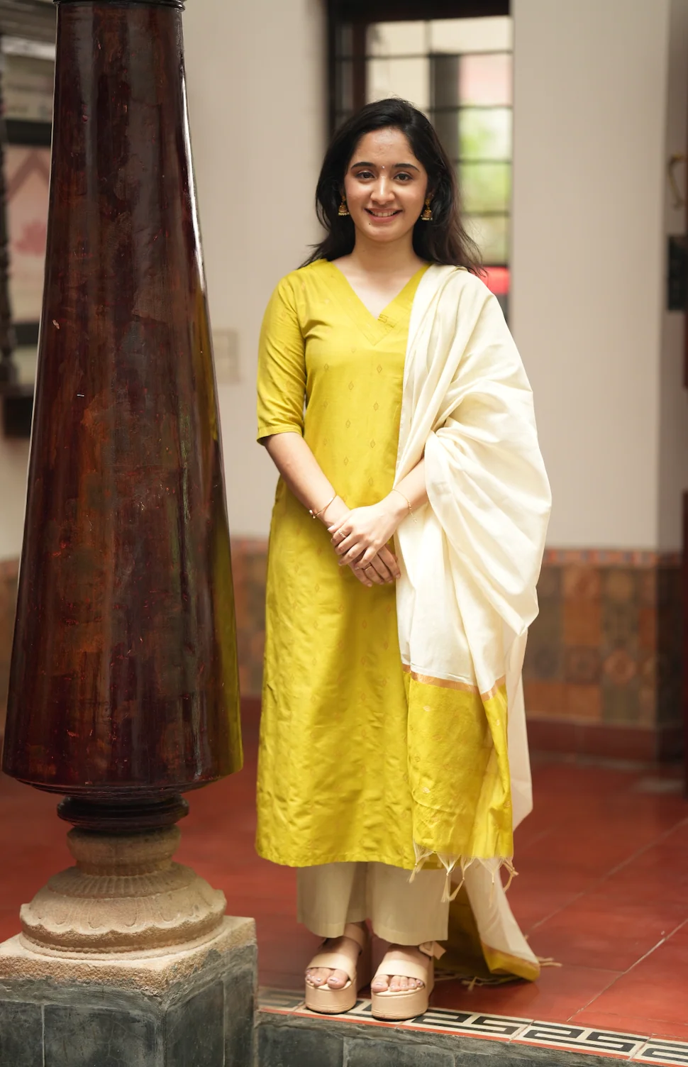 VAISHALI-OLIVE - Image 2