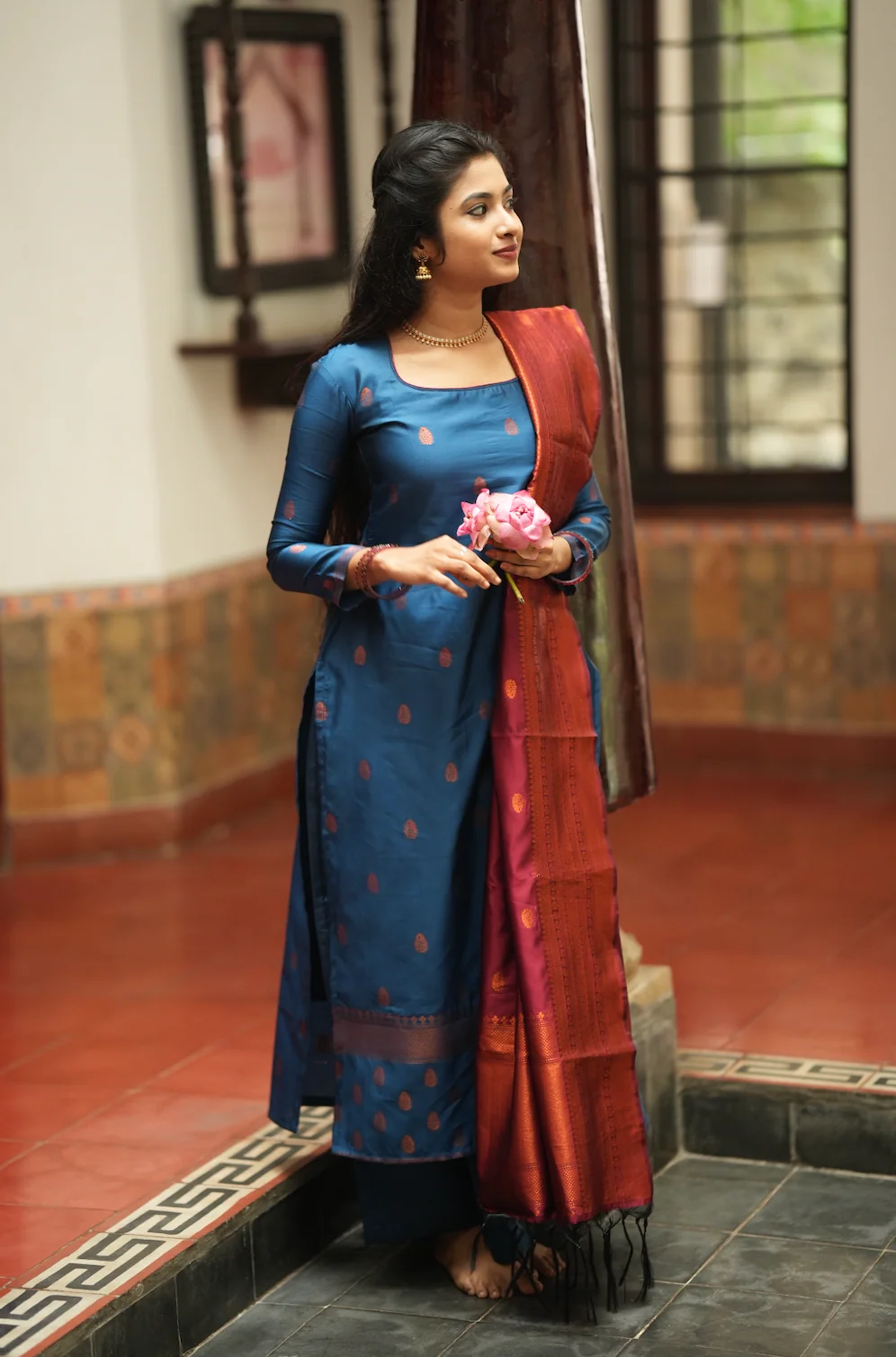 VEENA-mayil - Image 3