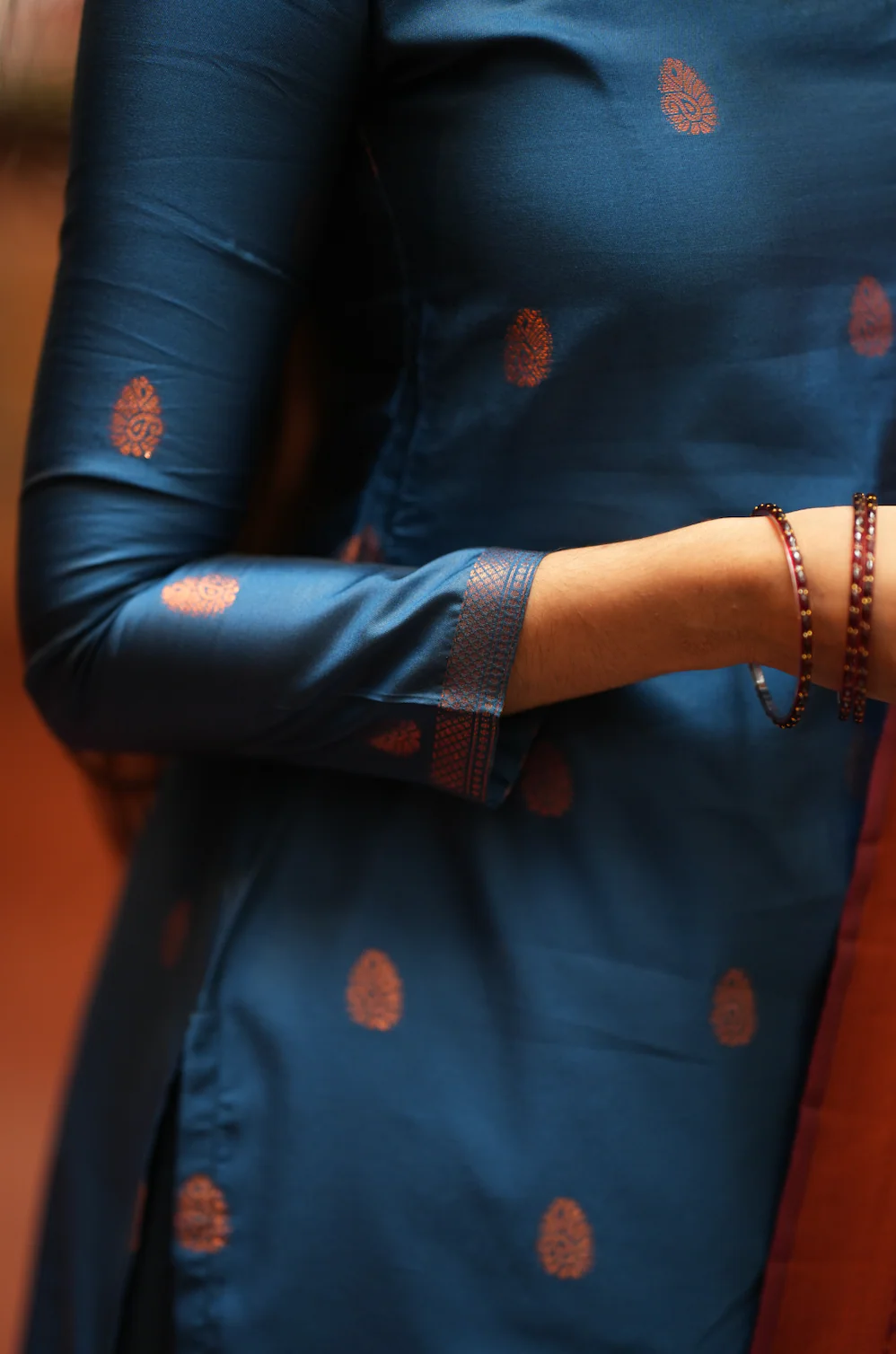 VEENA-mayil - Image 4
