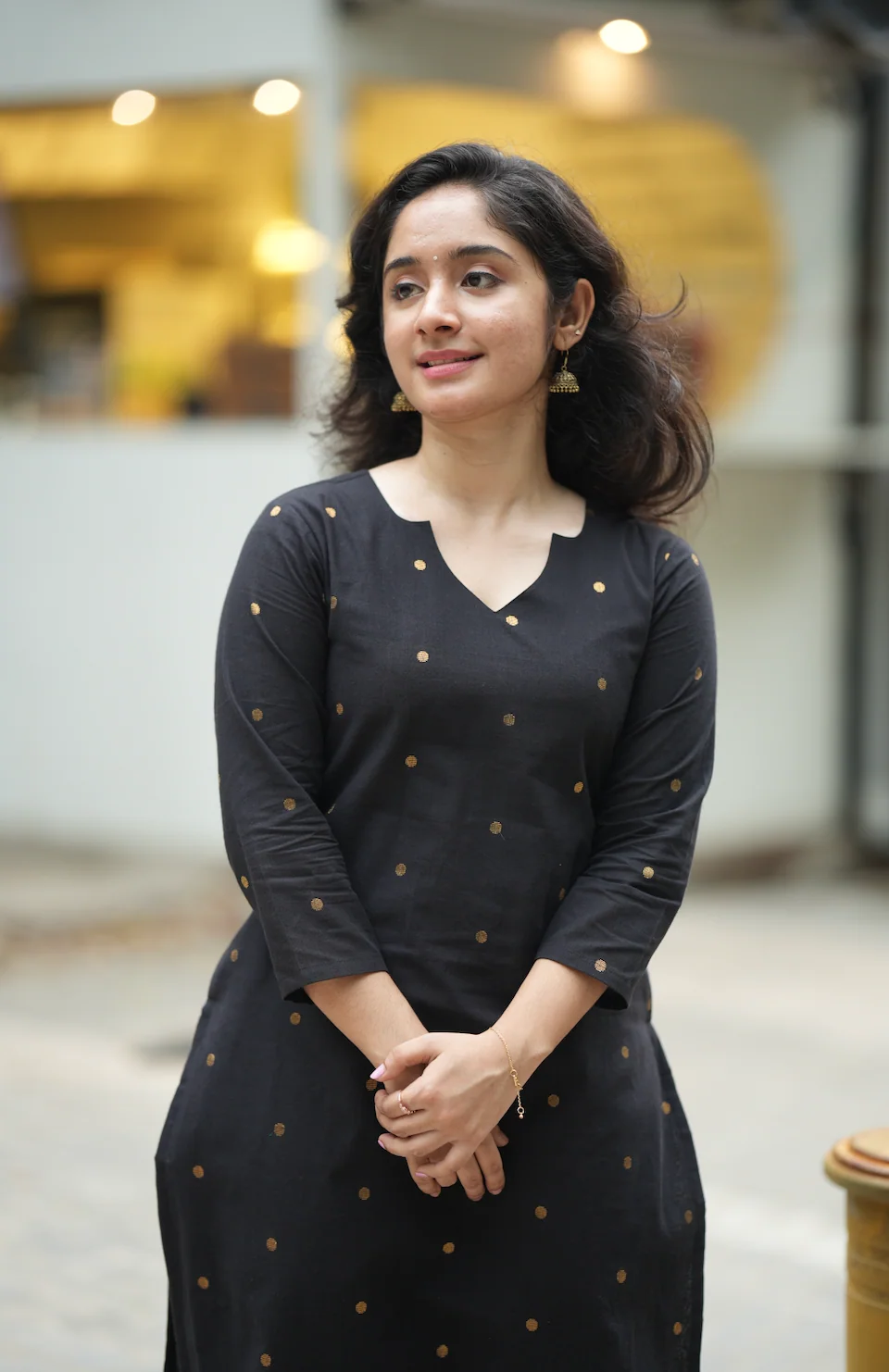 Yashodha-Black Kurti