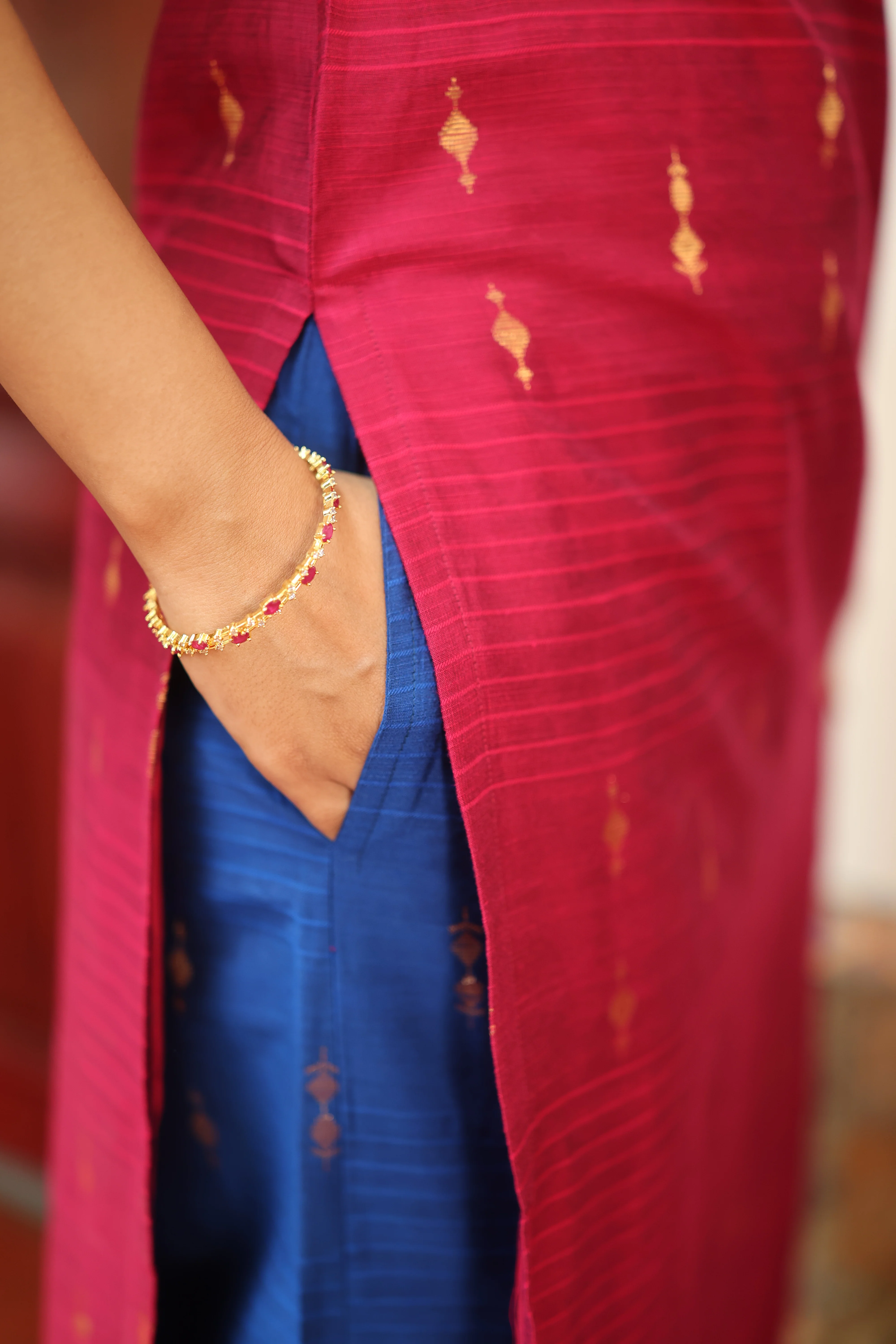 Yashodha-PINK+BLUE - Image 5