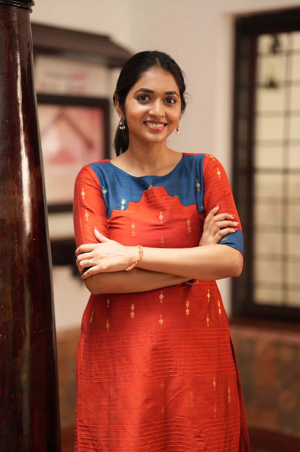 Yashodha-ORANGE AND NAVY - Image 4